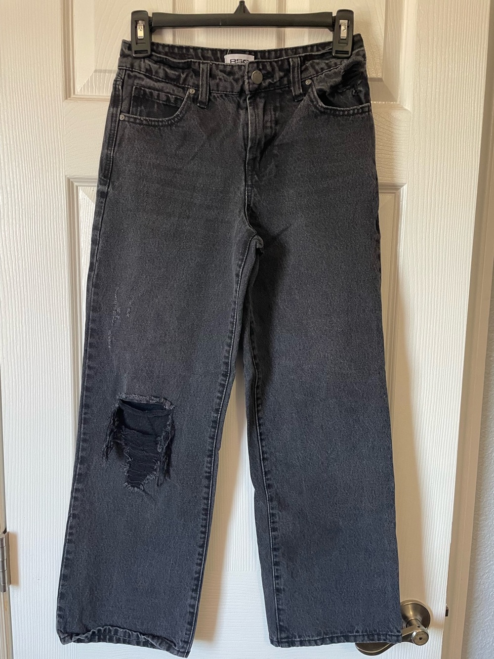 Girl’s Black Distressed Straight-Leg Jeans